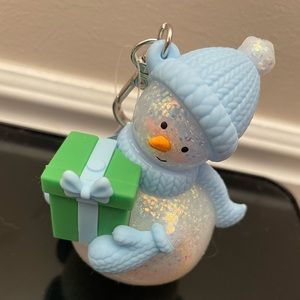 Bath and Body Works Snowman Pocketbac plays holiday song ⛄️